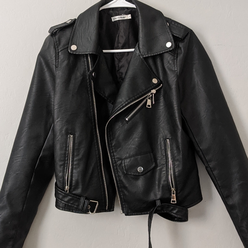 (P) leather bomber jacket